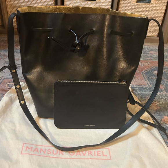 SOLD❤️ MANSUR GAVRIEL Large Leather Bucket Bag Black Gold w/ Wristlet Pouch - Picture 13 of 14